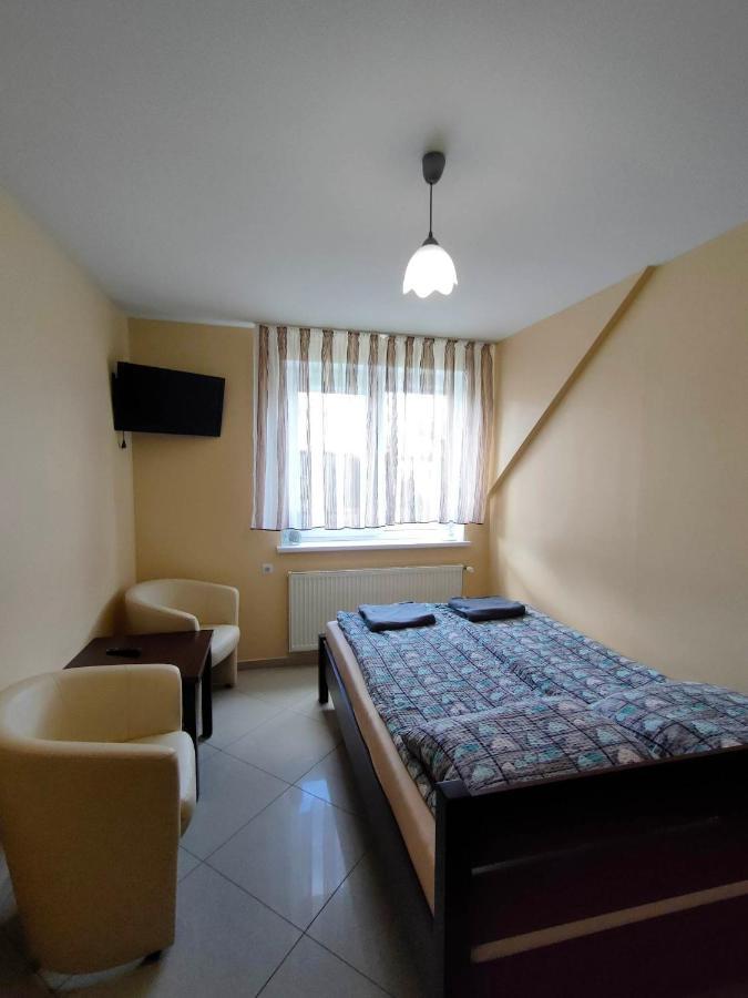 Pokoje Goscinne U Piotra Ustronie Morskie Bagian luar foto